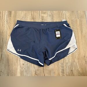 NWT! Under Armour Navy Blue and White Shorts